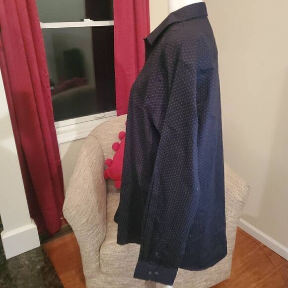 Van Heusen Black Dots Flex Slim Fit Stretch Button Front Dress Shirt Mens Size X - Picture 9 of 11